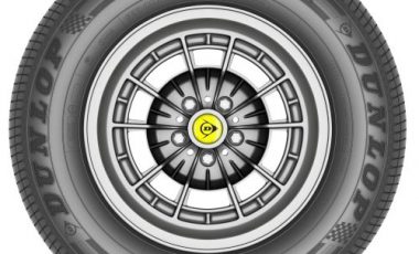 Za starodobne avtomobile prihaja visokozmogljiva pnevmatika Dunlop Sport Classic