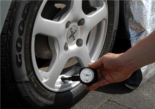 Besplatna dostava Tester mjerača tlaka zraka u gumama za gume sa gumama za gume u motornim vozilima