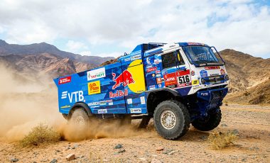 Ekipa KAMAZ-master z Goodyearovimi pnevmatikami neporažena na legendarnem Dakarju