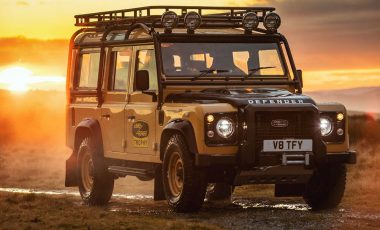 Goodyear s pnevmatikami opremil ekskluzivno serijo legendarnega modela Land Rover Defender