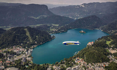 Legendarni Goodyear Blimp bo znova poletel nad Slovenijo